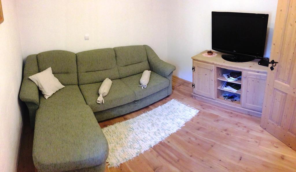Apartments Pod Macesnovo Streho Solčava 客房 照片