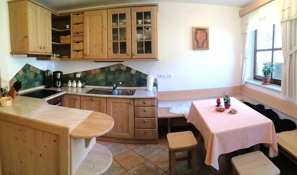 Apartments Pod Macesnovo Streho Solčava 客房 照片